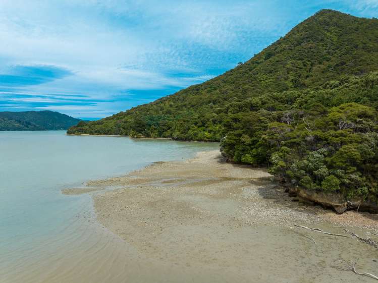 Kenepuru Head Marlborough Sounds_3