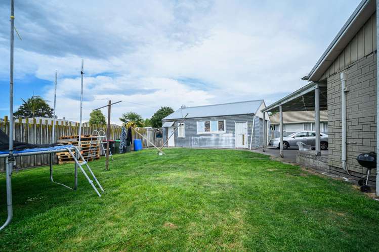 301 Ruru Place Camberley_5