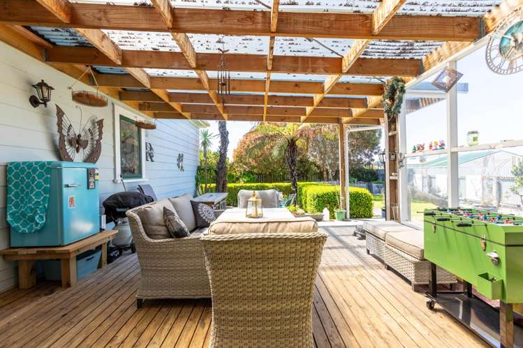57 McPhee Street Dannevirke_18
