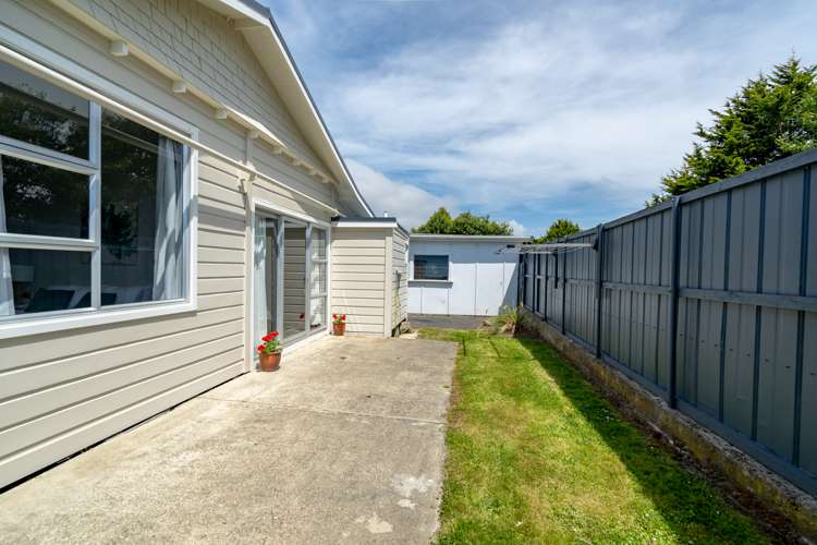 2 Pentland Street Karitane_20