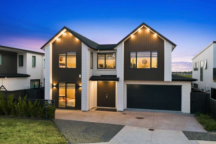 26 Ridgehill Rise Flat Bush_36