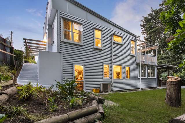 Family Retreat in Hill Park