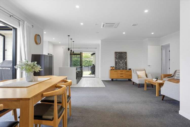 23 Puhirake Crescent Pyes Pa_6