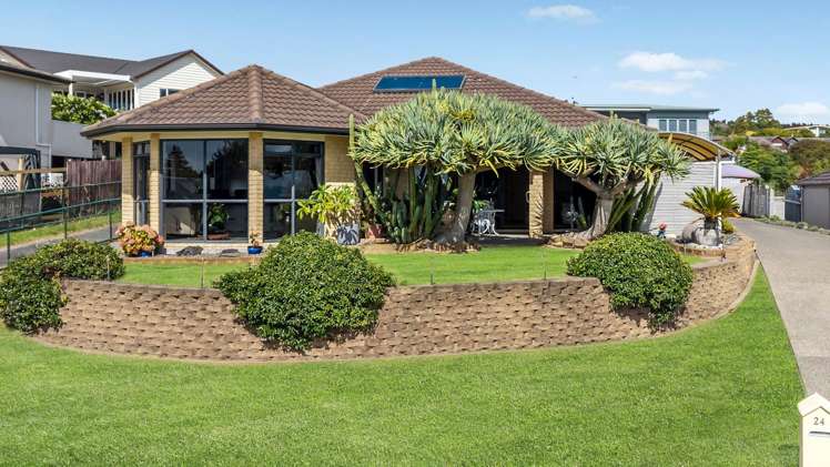 24 Omana Heights Drive Maraetai_2