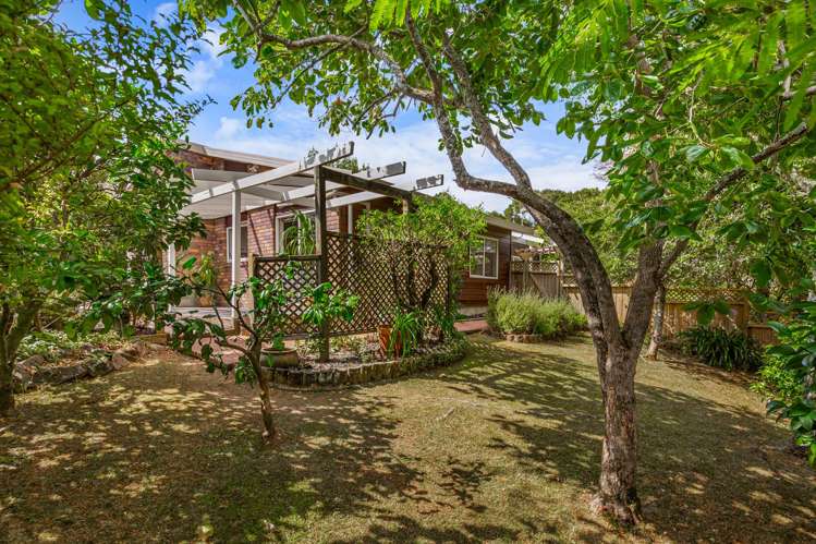 3 Meynell Court Glen Eden_20