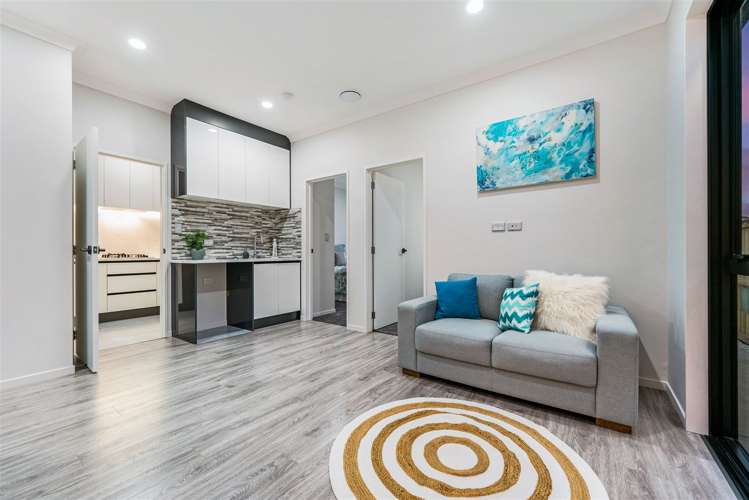 10 Uru Drive Flat Bush_7