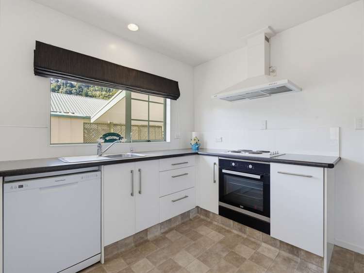 35D Douglas Street_3