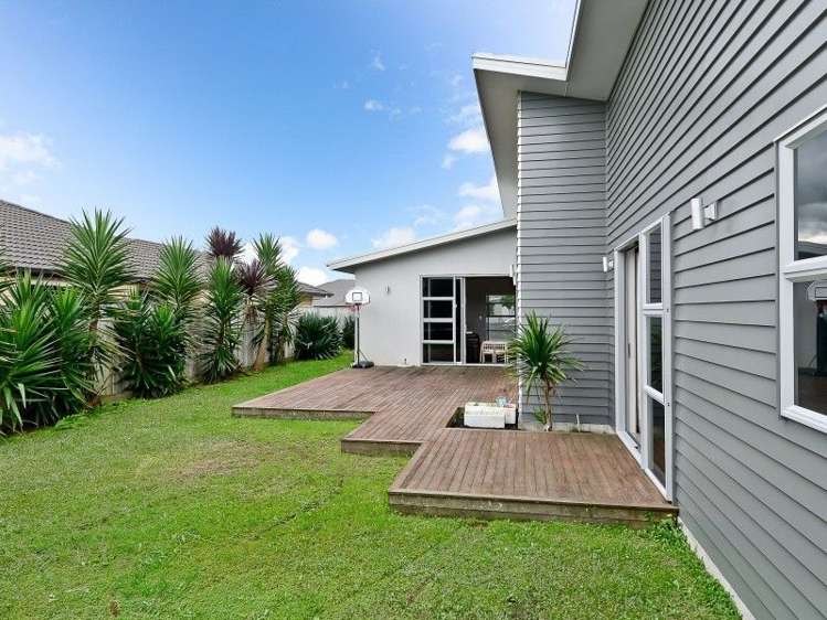 15 Ebony Court Rototuna North_11