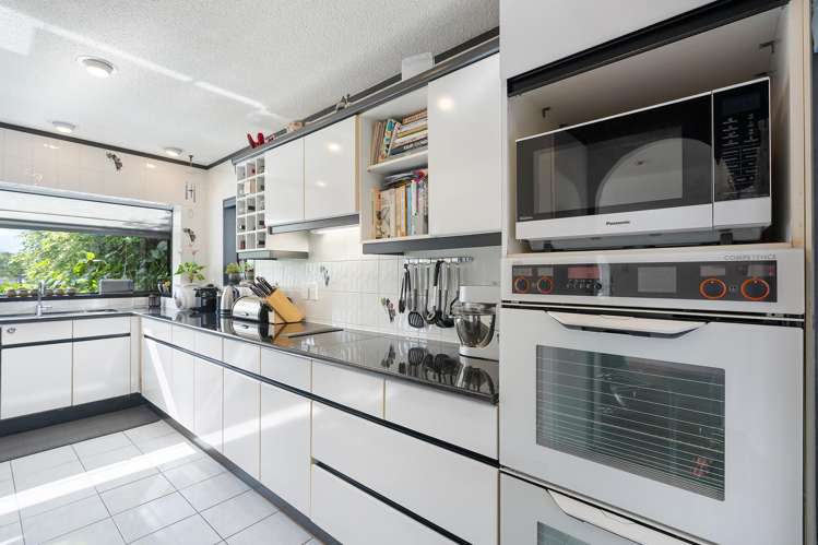 21 Lingham Crescent Torbay_4