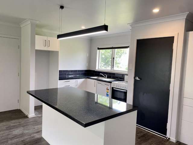 70 Gordon Road 11073_3