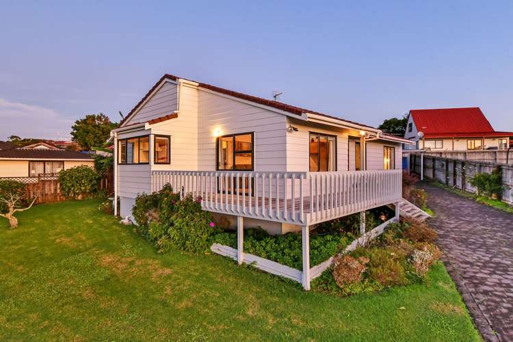 4 Greenstone Place Clover Park_7