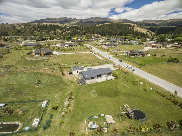 20 Harris Place Luggate_24