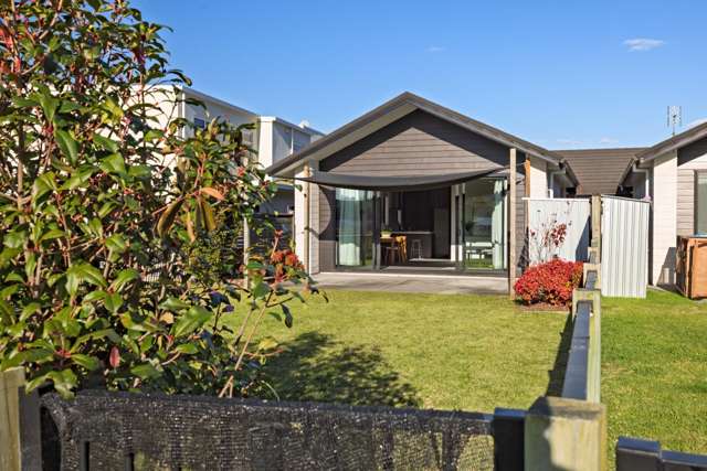 99b Awataha Crescent Pyes Pa_3