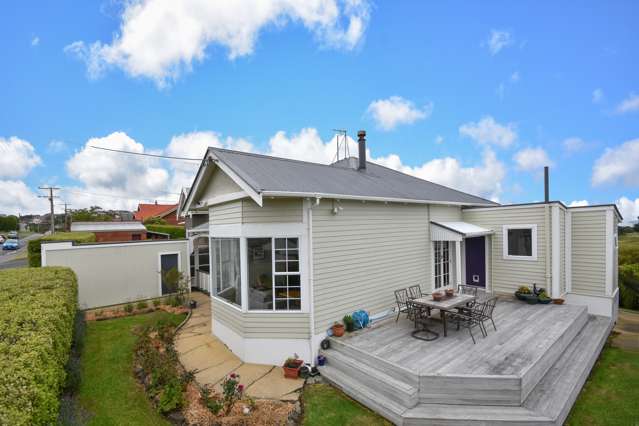 22 Dundonald Street Tainui_2