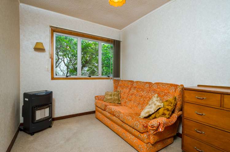 25 Domain Crescent Muriwai_11