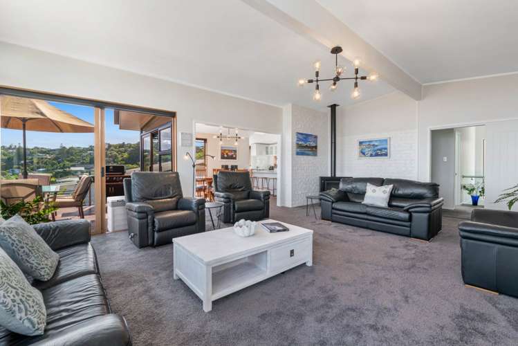 9 De Luen Avenue Tindalls Beach_7