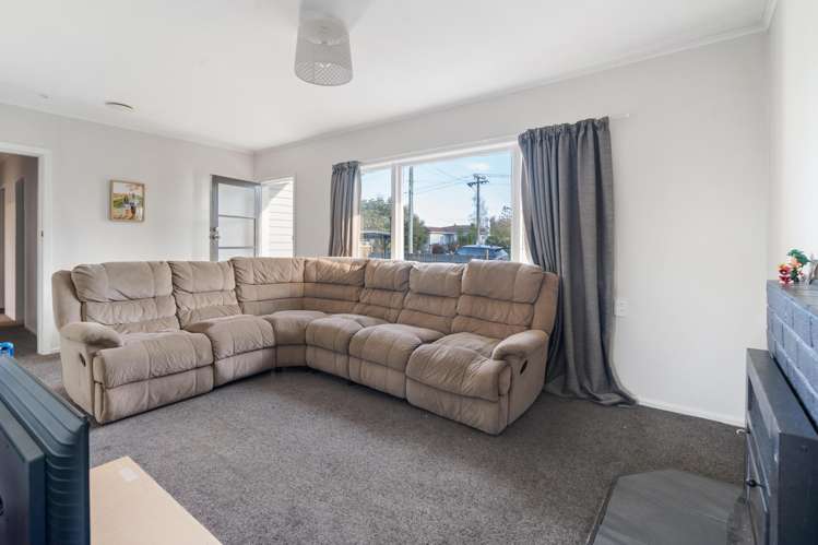 13 Tui Road Western Heights_9