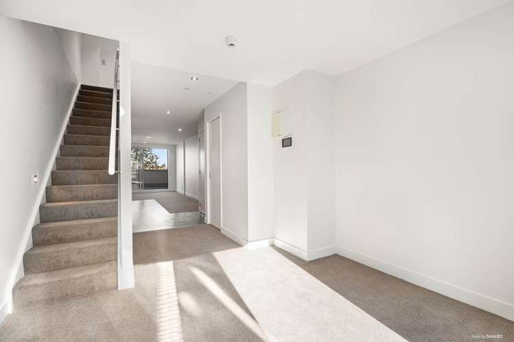 GA/444 Great North Road Grey Lynn_1