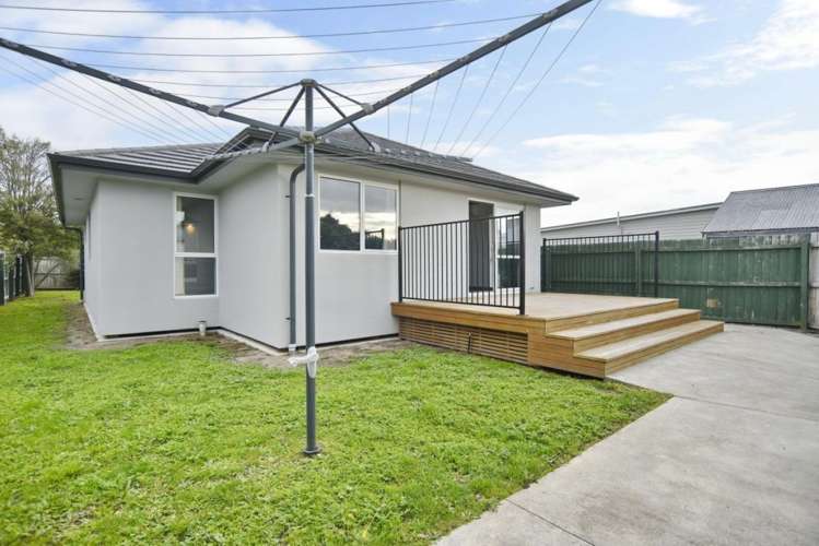 51 Ottawa Road Wainoni_14