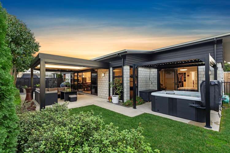 6 Sharman Place Pyes Pa_24