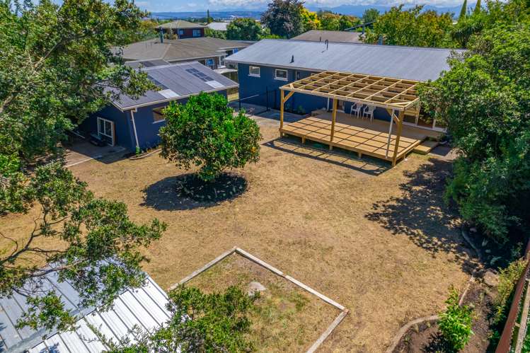 22 Shelley Crescent Stoke_0