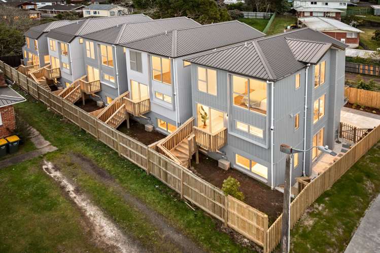 26E Trojan Crescent New Lynn_32