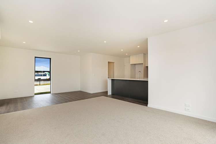 52 Strowan Avenue Elgin_9