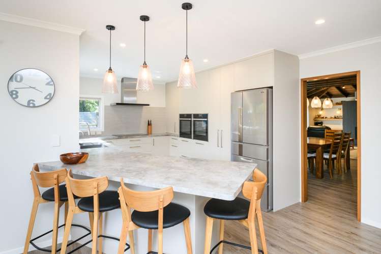 12 Truscott Grove Awapuni_13