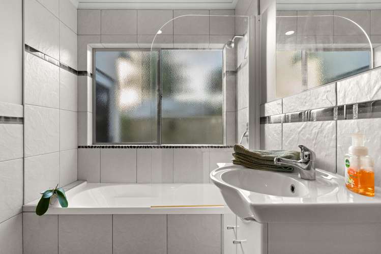 11b Riverton Road Mount Maunganui_13