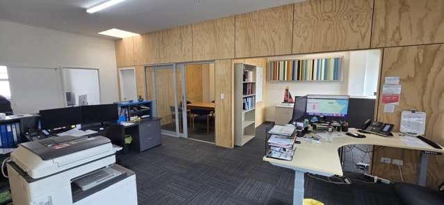 405-407 King Street North Hastings Central_1