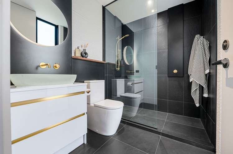 1 City View Terrace Baverstock_12