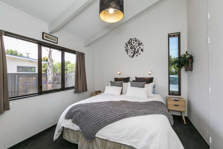 263 Riverbend Road Meeanee_9