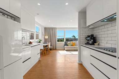 2/19 Bishopgate Street_4