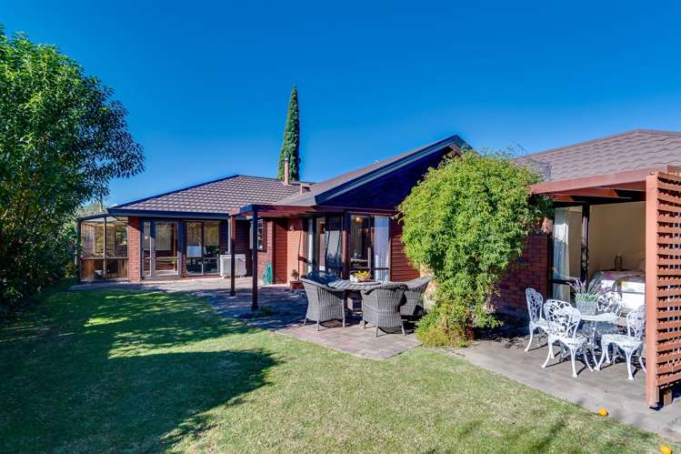 2 Webb Place Taradale_18