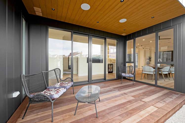 12 Streamview Way Long Bay_31