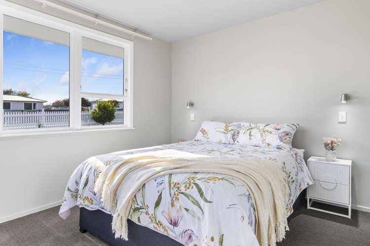 5 Tawa Street Hilltop_17