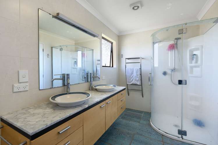 10 Rushton Avenue Otumoetai_15