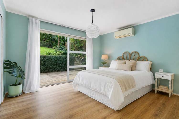 2/14 Surville Place Mairangi Bay_9