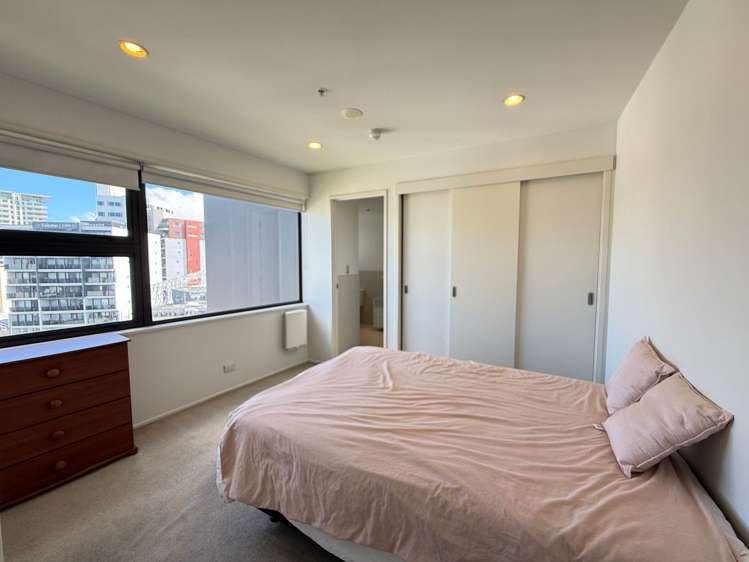 18 Beach Road Northcote Point_5