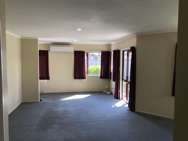 3/705 Whitehead Road 10482_2