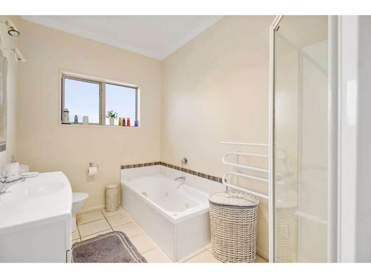 3 Hogarth Lane Burnside_15