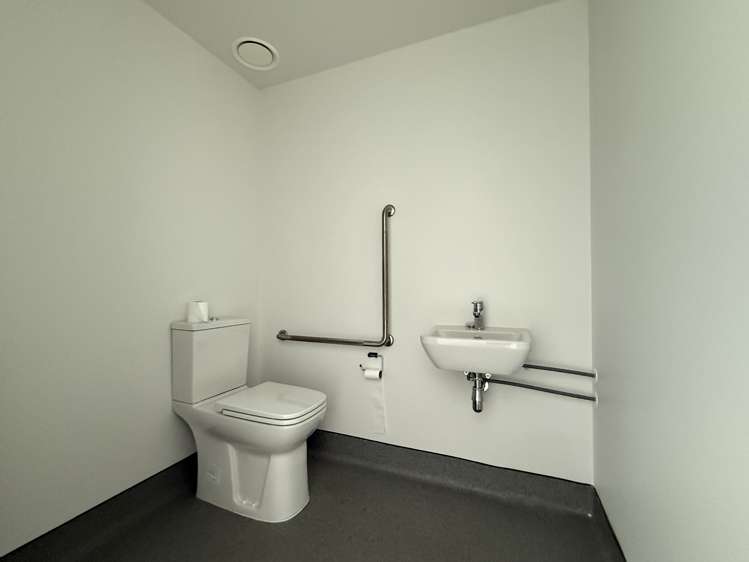 14/11 Northside Drive Westgate_6