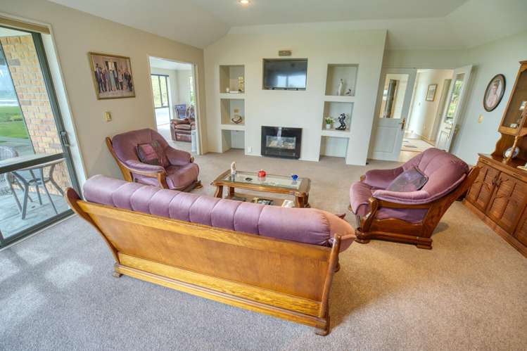 74 Havill Drive Awatuna_9