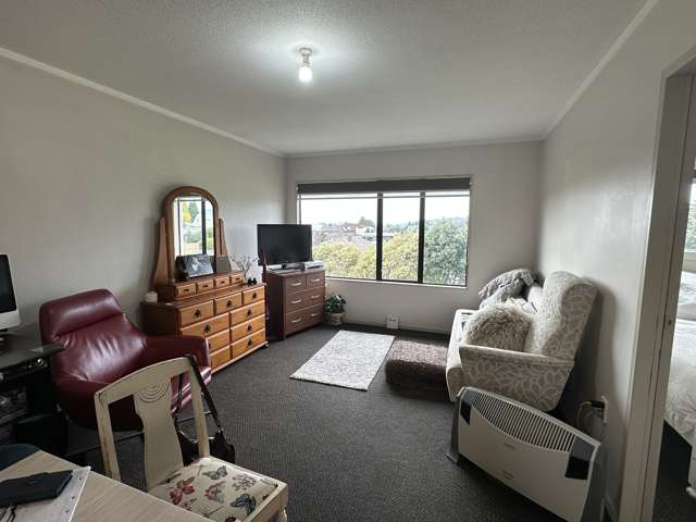 10/151 Waihi Road Judea_2