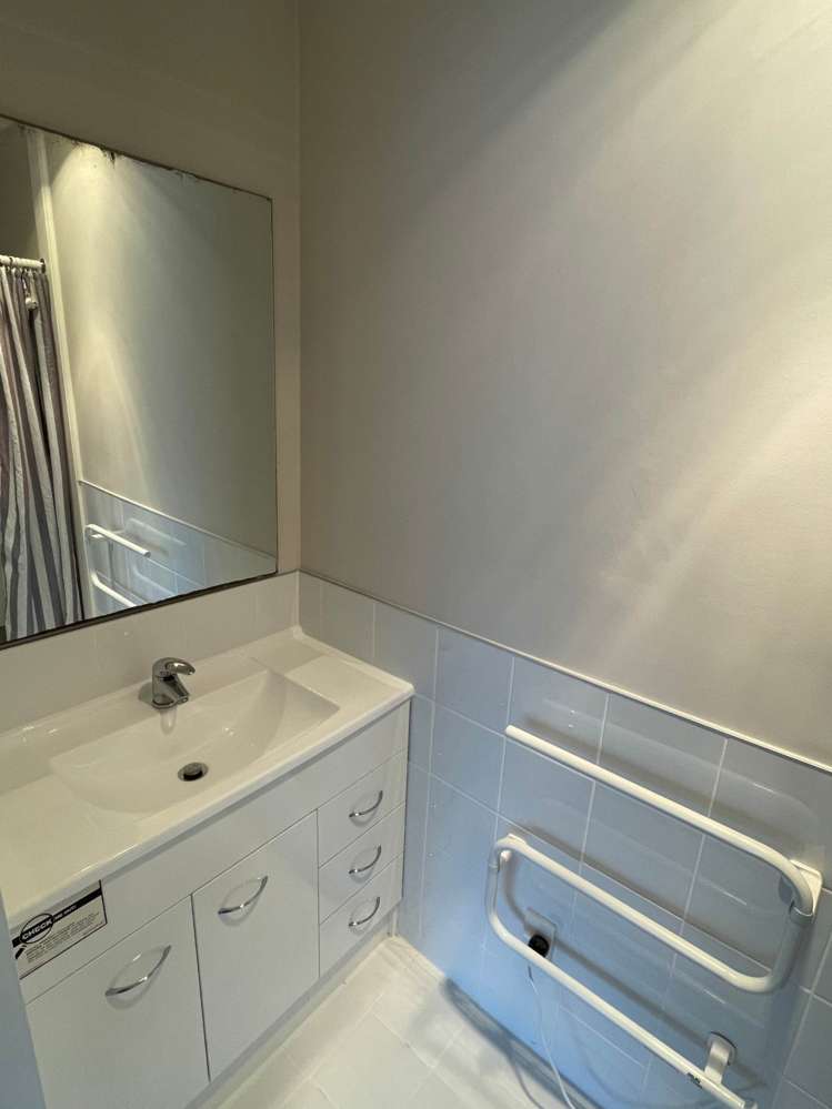 88 Hetherington Road Ranui_11