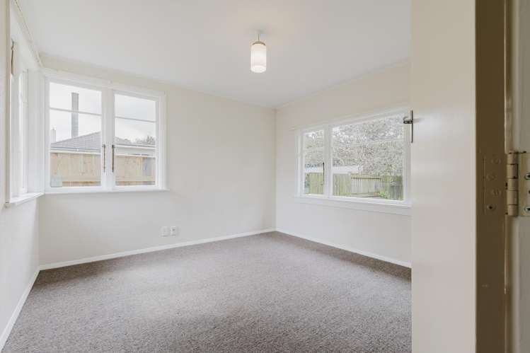 98 Florence Avenue Palmerston North Central_22