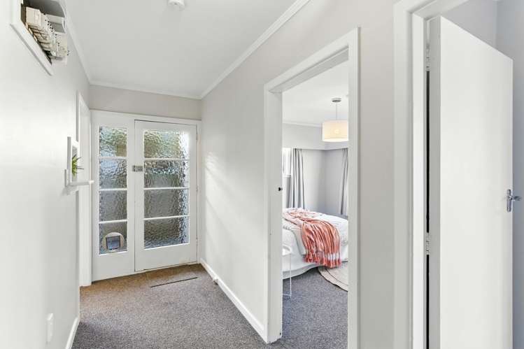 49 Glenfield Crescent Mairehau_8