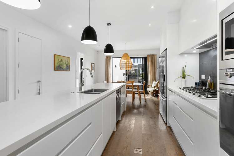 8 Jack Seabrook Road Hobsonville_8