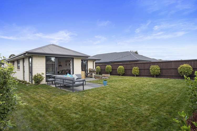 43 Tara Crescent Woodend_12