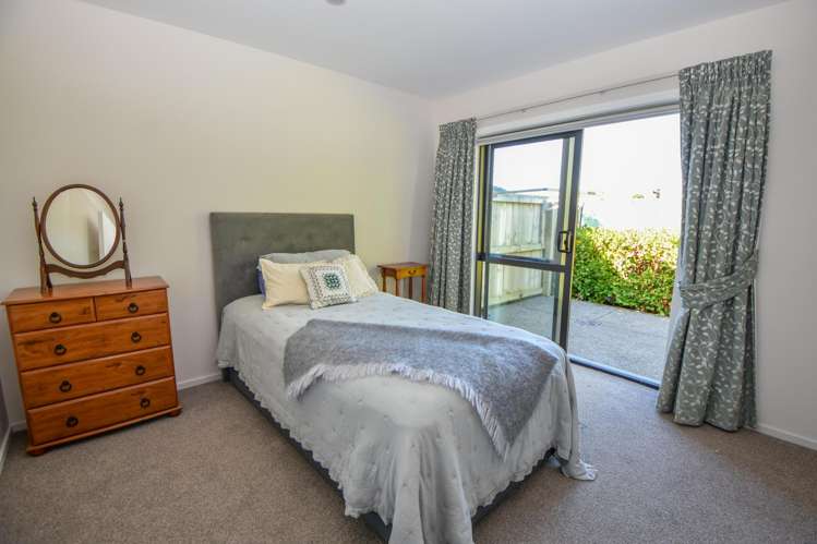 31 Ashmore Park Road Carterton_8